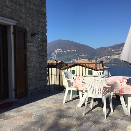 Apartamento Casa Mary Brenzone sul Garda Exterior foto