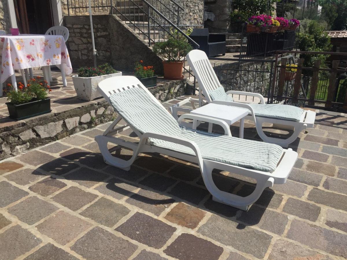 Apartamento Casa Mary Brenzone sul Garda Exterior foto
