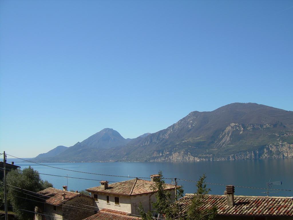 Apartamento Casa Mary Brenzone sul Garda Habitación foto
