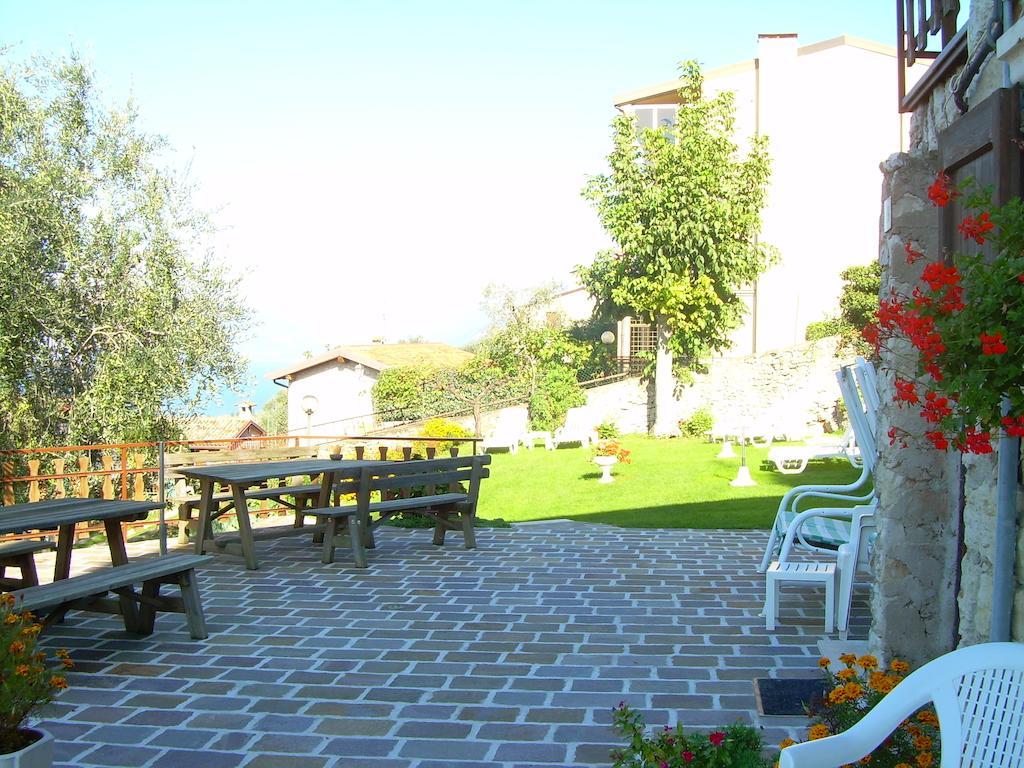 Apartamento Casa Mary Brenzone sul Garda Habitación foto
