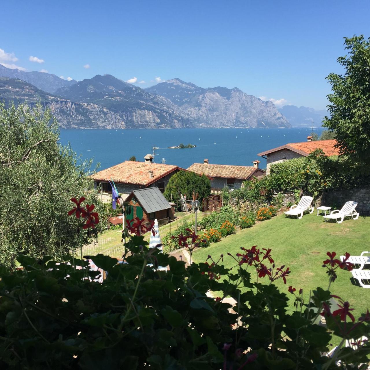 Apartamento Casa Mary Brenzone sul Garda Exterior foto