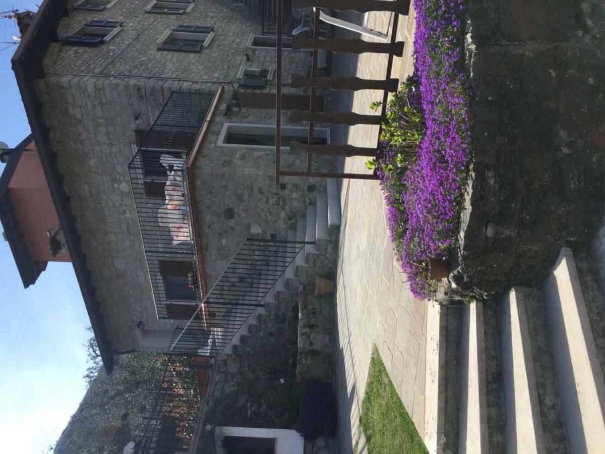 Apartamento Casa Mary Brenzone sul Garda Exterior foto